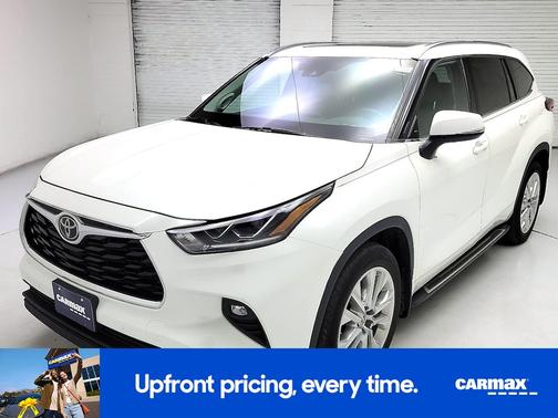 White 2020 Toyota Highlander Limited