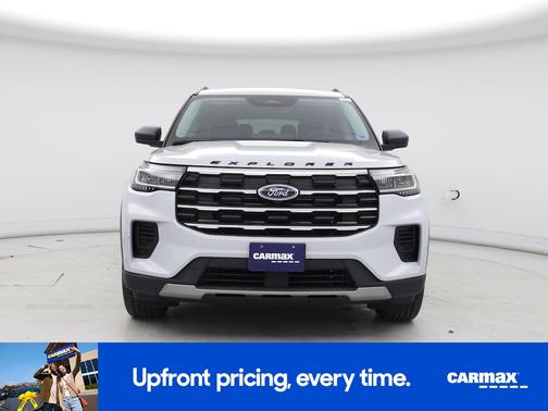 White 2025 Ford Explorer Active