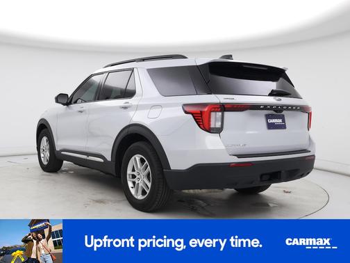 White 2025 Ford Explorer Active