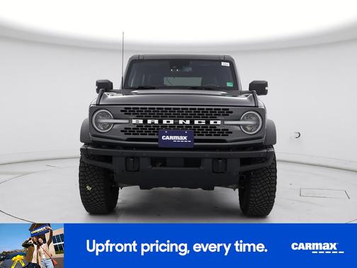 Gray 2021 Ford Bronco Badlands