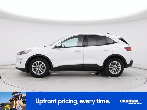 White 2021 Ford Escape SE