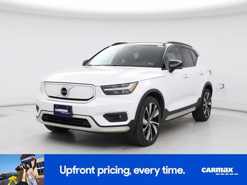 White 2021 Volvo XC40 Recharge Pure Electric P8 R-Design