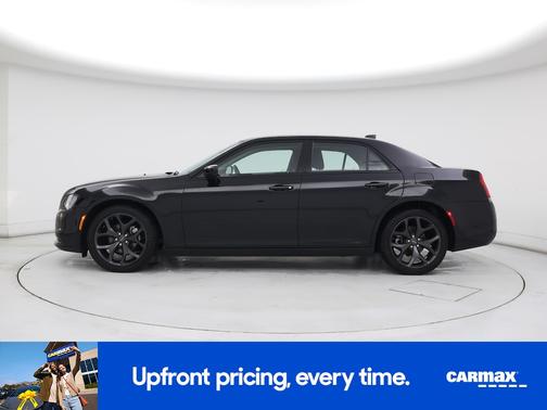 2023 Chrysler 300 Touring