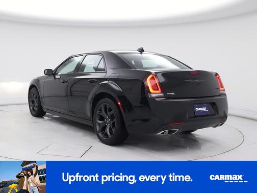 2023 Chrysler 300 Touring