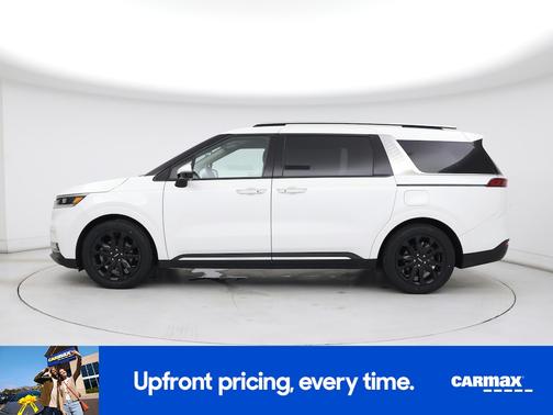 2024 Kia Carnival SX