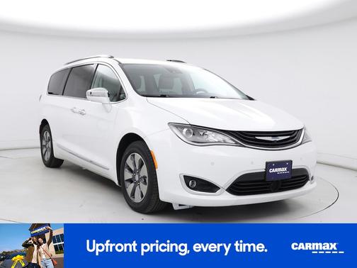 2018 Chrysler Pacifica Hybrid Limited