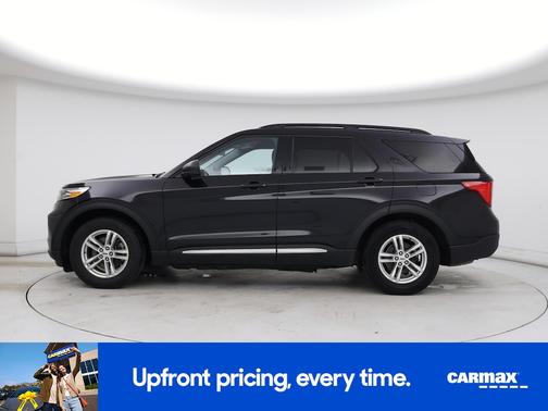 Black 2024 Ford Explorer XLT