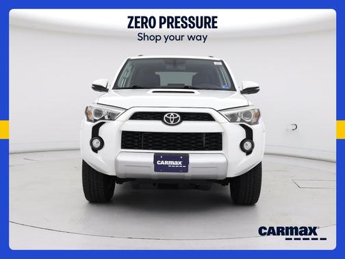 White 2015 Toyota 4Runner Trail Premium