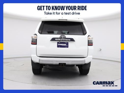 White 2015 Toyota 4Runner Trail Premium