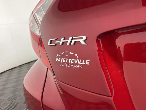 2020 Toyota C-HR XLE