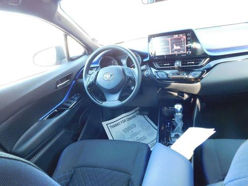2020 Toyota C-HR XLE