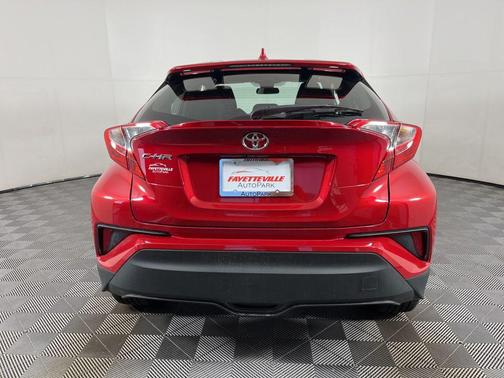 2020 Toyota C-HR XLE