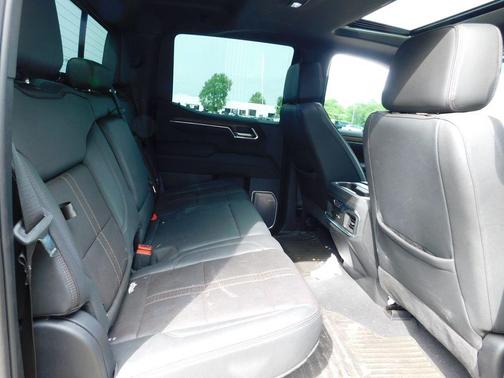 Black 2023 Chevrolet Silverado 1500 High Country