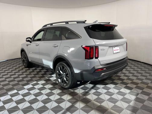 2023 Kia Sorento EX