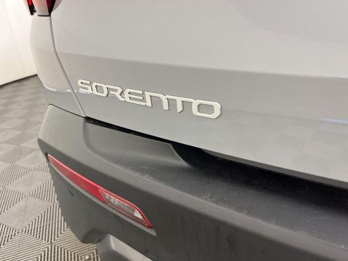 2023 Kia Sorento EX