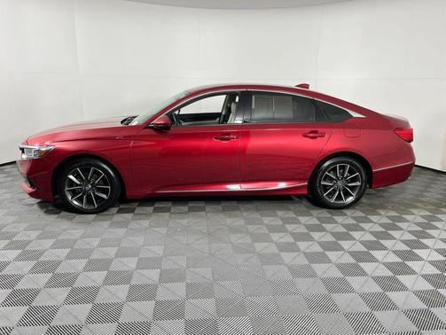 Radiant Red Metallic 2022 Honda Accord EX-L 1.5T