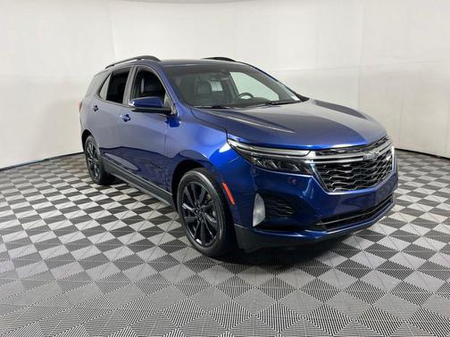 Blue Glow Metallic 2022 Chevrolet Equinox FWD RS