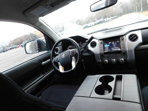 2019 Toyota Tundra SR5