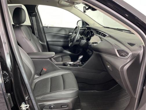 Ebony Twilight Metallic 2021 Buick Encore GX Essence