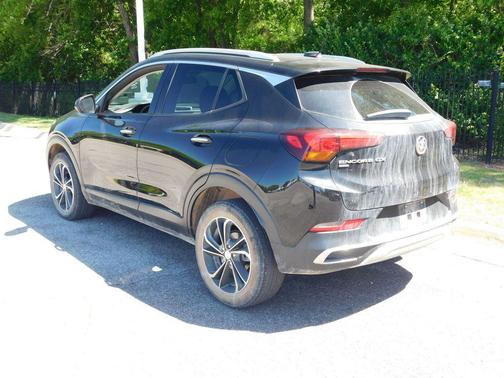 Ebony Twilight Metallic 2021 Buick Encore GX Essence