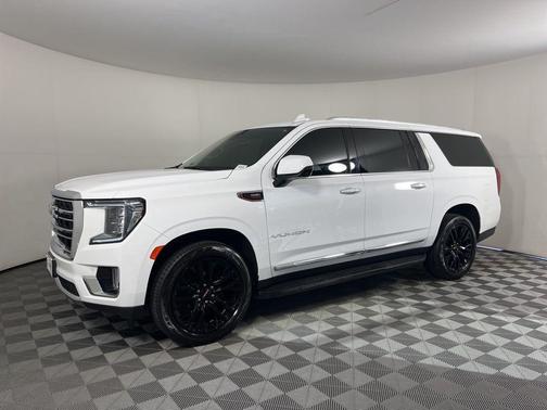 2021 GMC Yukon XL SLT