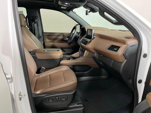 2023 Chevrolet Tahoe 4WD High Country