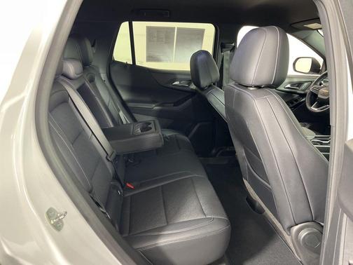 Summit White 2025 Chevrolet Equinox 1LT