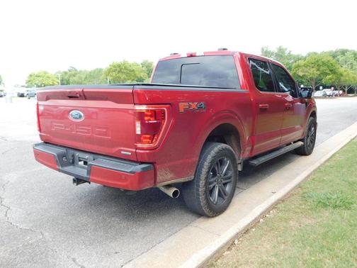 RAPID RED MET TINTED CC 2022 Ford F-150 XLT