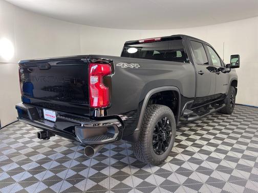 2025 Chevrolet Silverado 2500 Custom