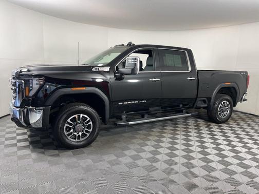 2024 GMC Sierra 2500 SLT