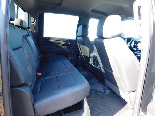 2024 GMC Sierra 2500 SLT