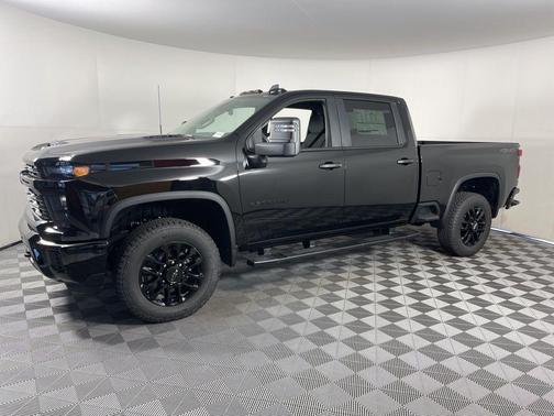 2025 Chevrolet Silverado 2500 Custom