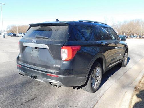 2022 Ford Explorer King Ranch