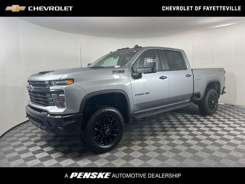 Sterling Gray Metallic 2026 Chevrolet Silverado 2500 Custom