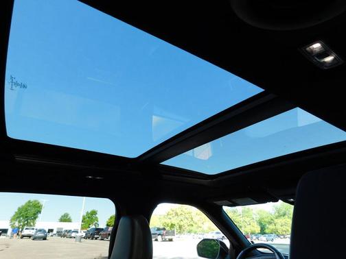 CARBONIZED GRAY METALLIC 2022 Ford Explorer ST-Line