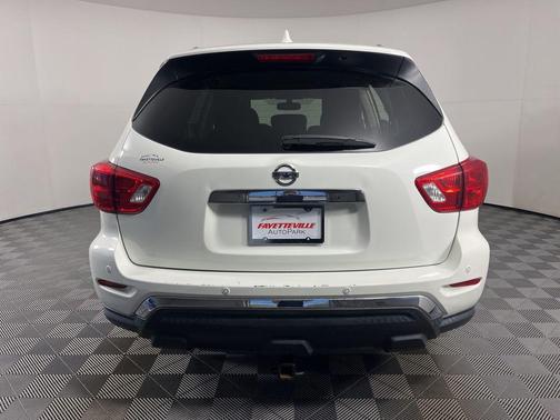 Glacier White 2020 Nissan Pathfinder SV 4WD