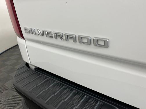 Summit White 2022 Chevrolet Silverado 1500 ZR2