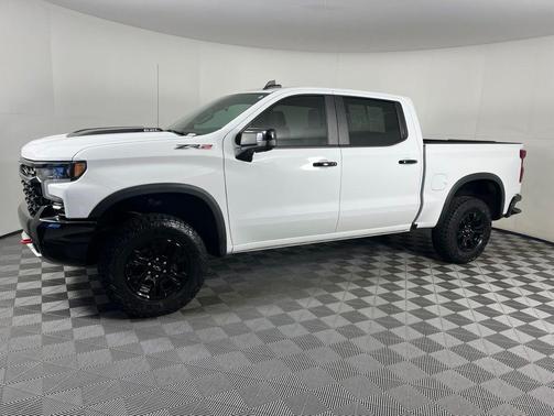 Summit White 2022 Chevrolet Silverado 1500 ZR2