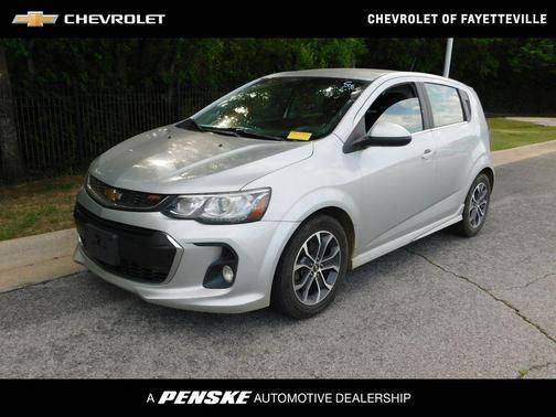 Silver Ice Metallic 2017 Chevrolet Sonic LT