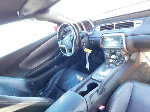 2015 Chevrolet Camaro 2LT