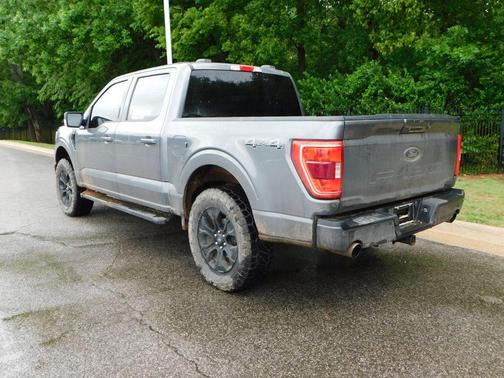 CARBONIZED GRAY METALLIC 2023 Ford F-150 XLT