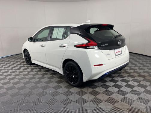 2022 Nissan Leaf S 40 kWh