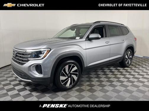 2024 Volkswagen Atlas 2.0T SE w/Technology 4MOTION