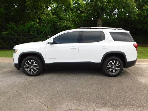 Summit White 2022 GMC Acadia FWD SLE