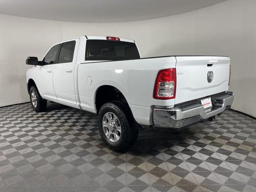 2022 RAM 2500 Big Horn Crew Cab 4x4 6'4' Box