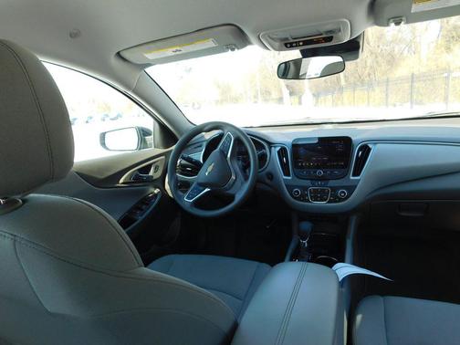 2025 Chevrolet Malibu FWD 1LT