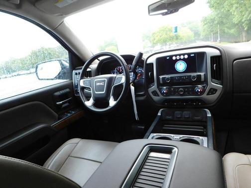 Summit White 2017 GMC Sierra 1500 SLT