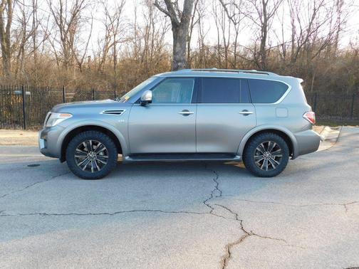 2017 Nissan Armada Platinum