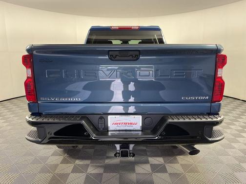 2026 Chevrolet Silverado 2500 Custom