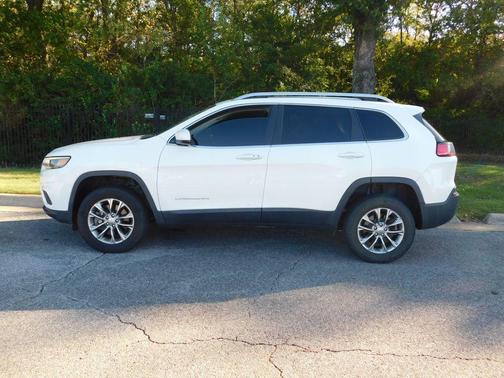 2020 Jeep Cherokee Latitude Plus